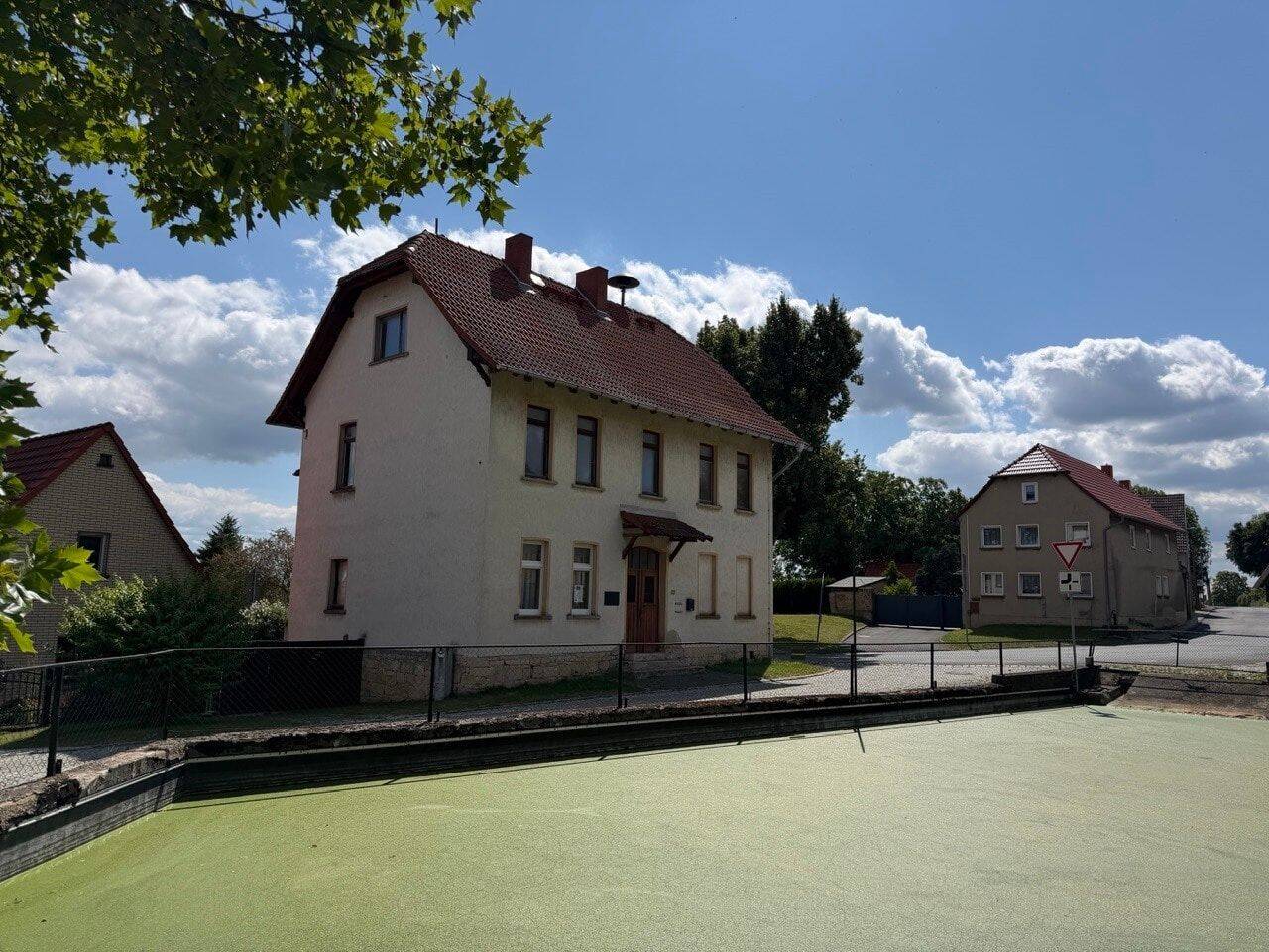 Ein Gemeindehaus mit Potential zum herrschaftlichen Wohnen oder zur Vermietung, 99444 Blankenhain