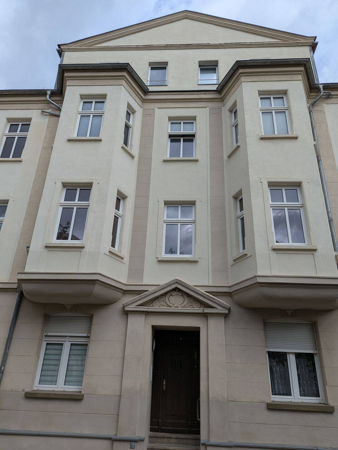 Schöne – 2 – RWE in ruhiger Wohnlage in Dessau – Nord zu vermieten, 6844 Dessau-Roßlau (Innenstadt Mildensee Waldersee)