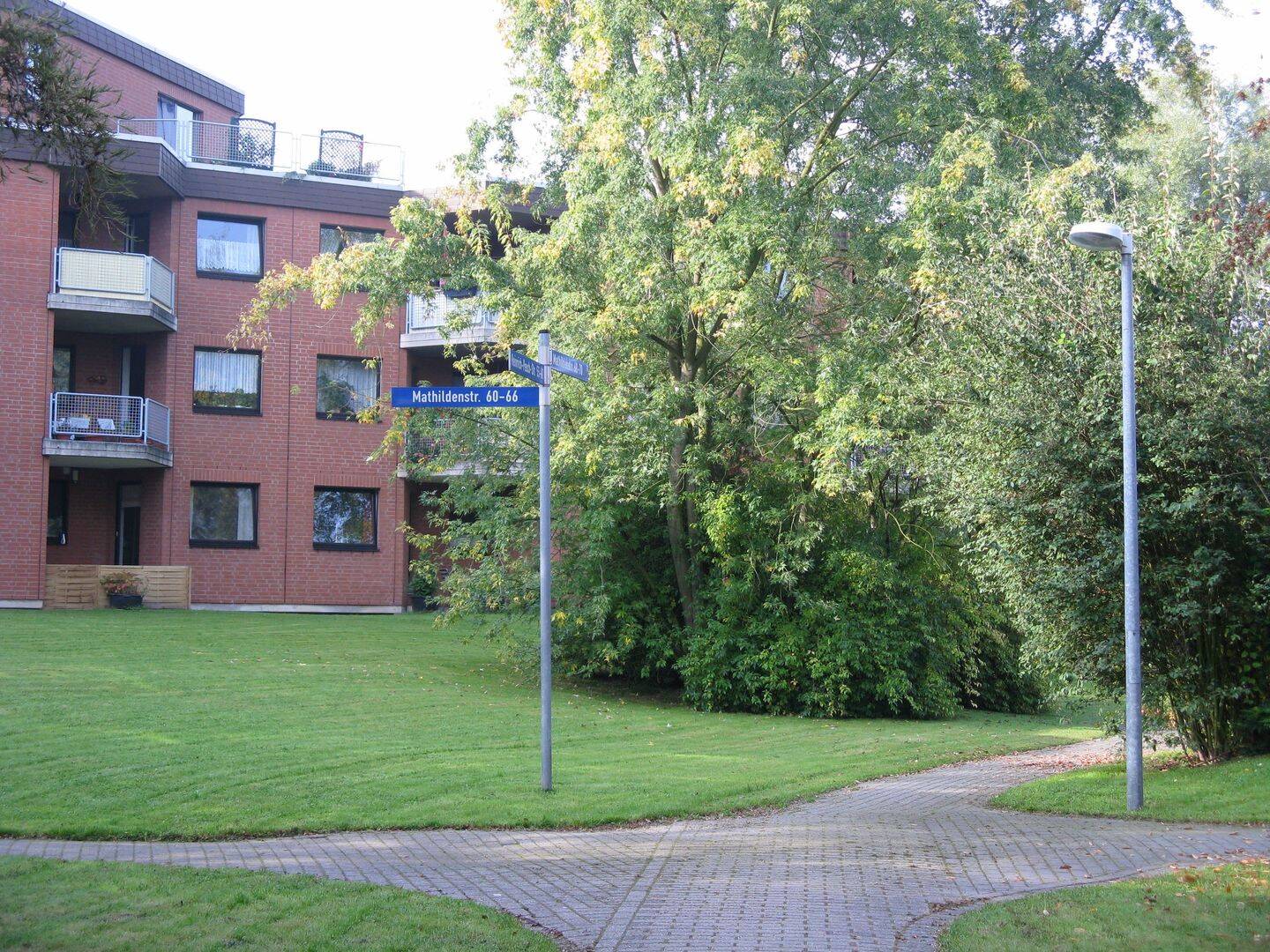 Hübsches, modernes Appartement in durchgrünter Lage !, 41239 Mönchengladbach
