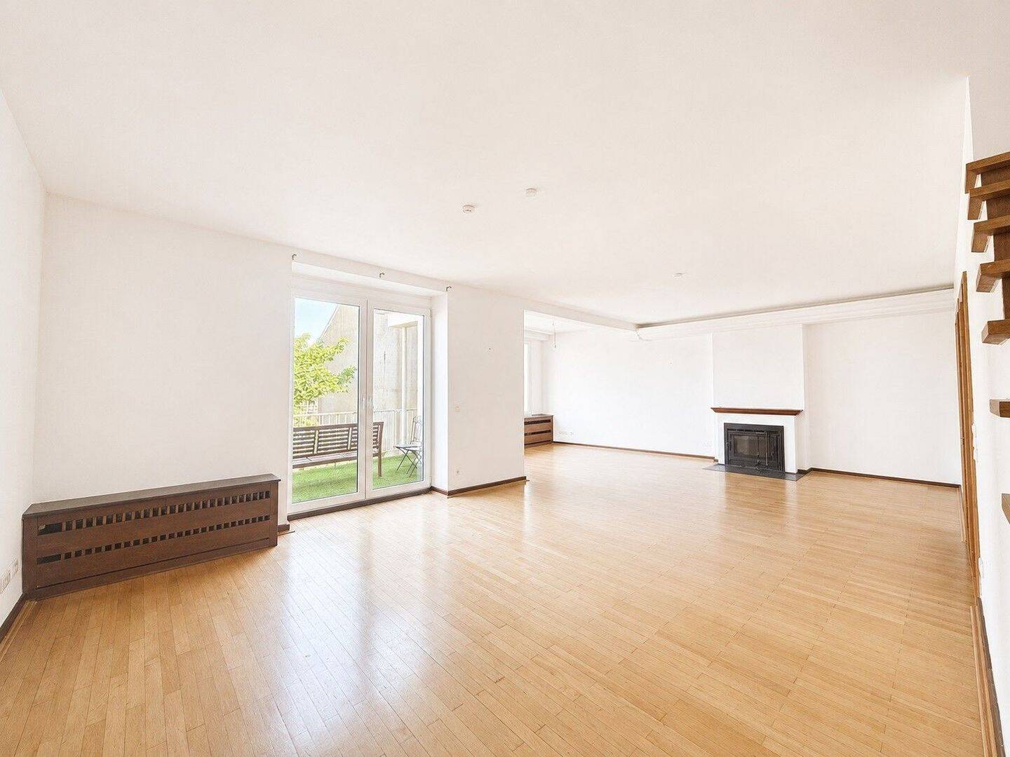 EXKLUSIVE MASIONETTEWOHNUNG MIT ZWEI GROßEN BALKONEN IN KREFELD ZU MIETEN!, 47798 Krefeld (Cracau Dießem/Lehmheide Inrath/Kliedbruch Kempener Feld/Baakeshof Stadtmitte)