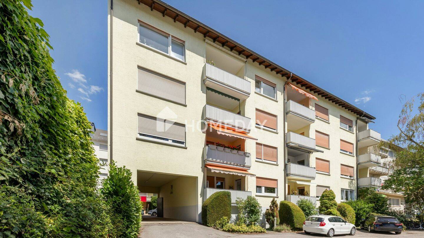 Zentrumsnah wohnen in Baden-Baden – Gepflegte 2-Zimmer-Wohnung mit eigenem Außenstellplatz, 76530 Baden-Baden (Ebersteinburg Innenstadt Lichtental Varnhalt Weststadt)