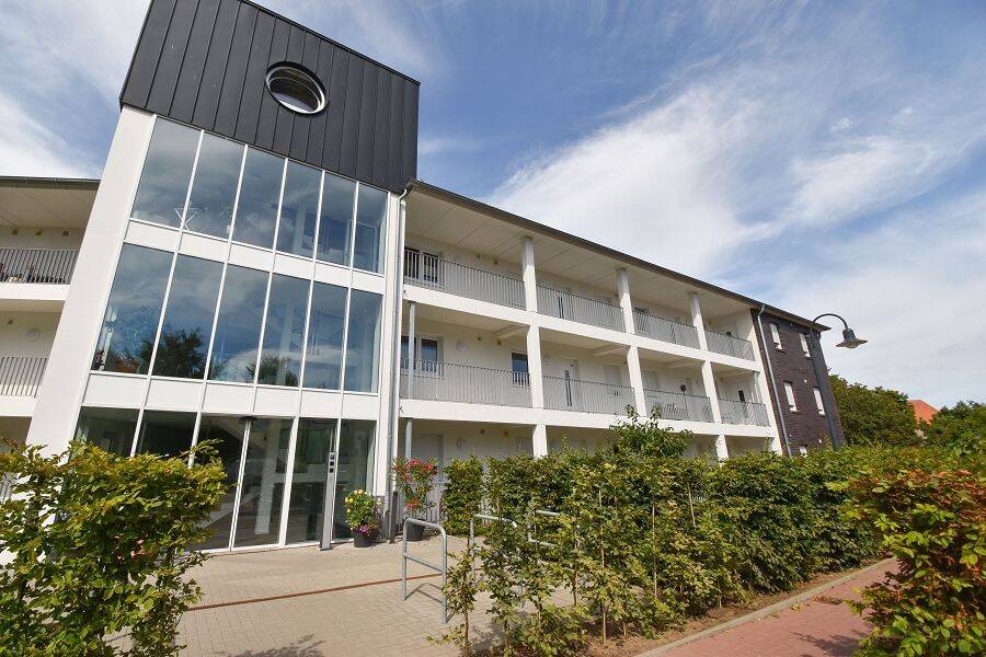 Modern gebaut, ebenerdig und idyllisch gelegen: 4-Zimmer-Wohnung mit kleinem Sonnengarten!, 24238 Selent