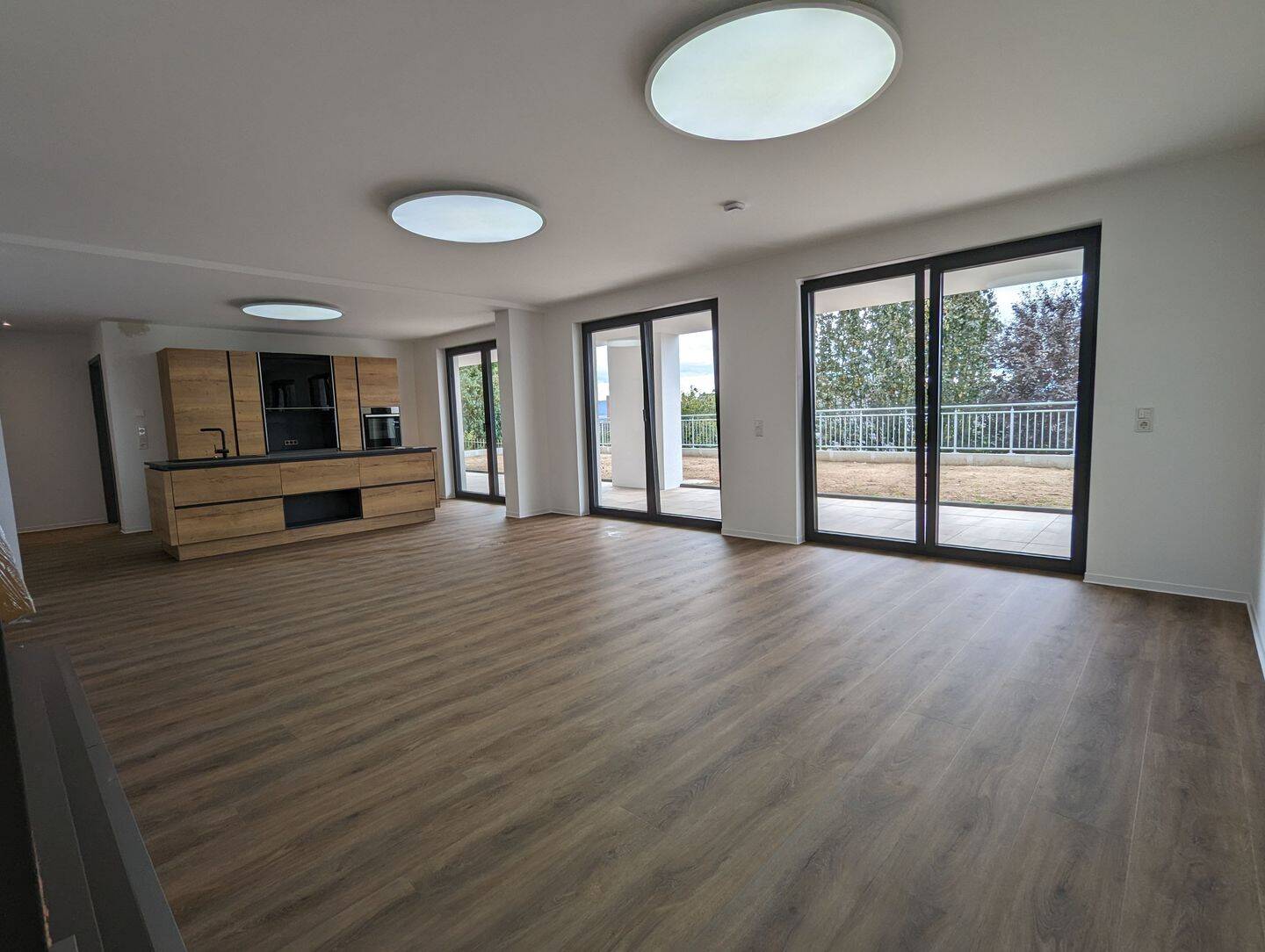 Exklusive 4-Zimmer-Neubauwohnung mit Garten in Bestlage von Wittlich, direkt neben dem Bungert-Markt, 54516 Wittlich