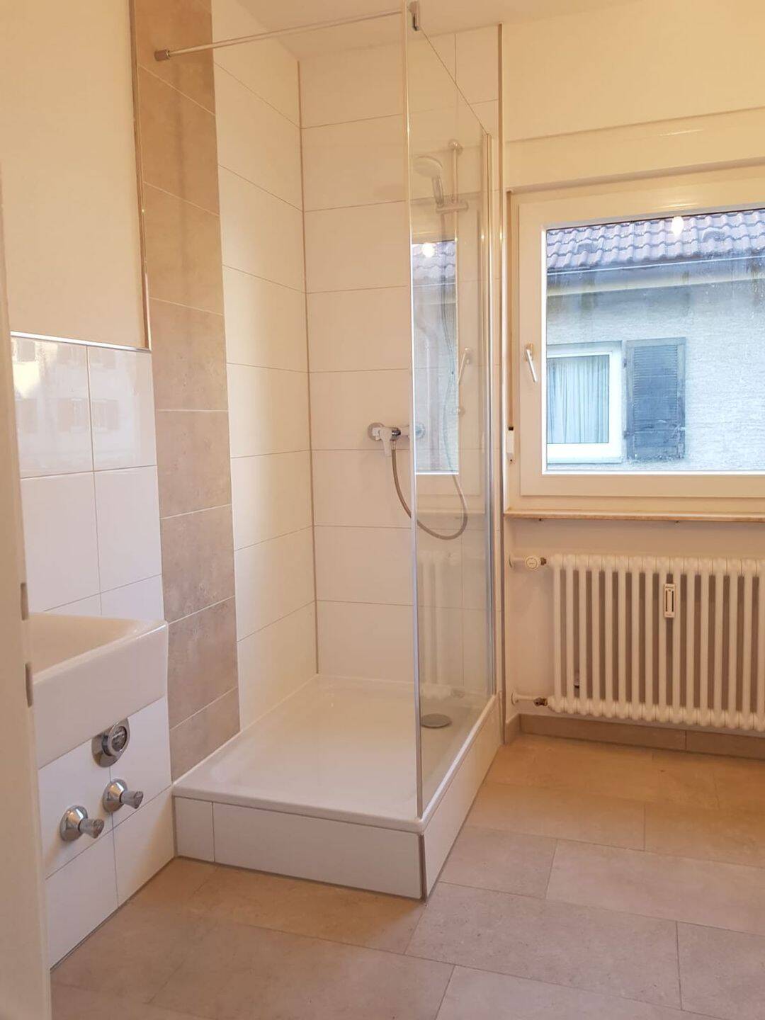 vollmöbiliertes frei Zimmer in Fellbach, 70734 Fellbach