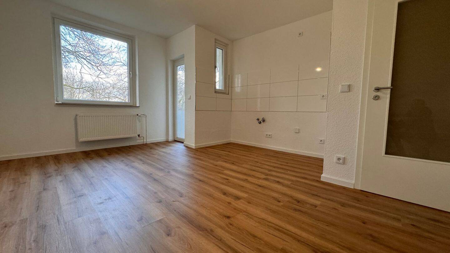 *** Erstbezug nach Modernisierung! Charmantes Zuhause mit Duschbad! ***, 45355 Essen (Bergeborbeck Bochold Borbeck-Mitte)