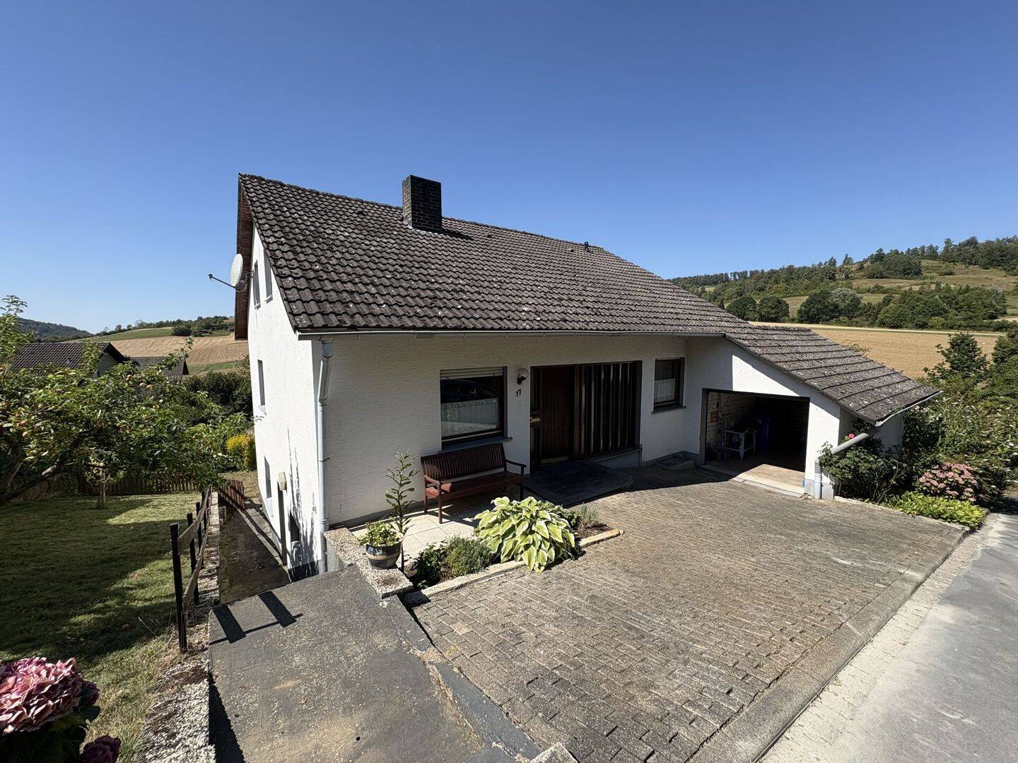 Familienfreundliches Einfamilienhaus mit Fernblick in Ottbergen, 37671 Höxter
