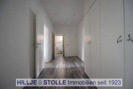 Großzügige 4 ZKB Wohnung in Oldenburg Nadorst!, 26123 Oldenburg (Oldb) (Bürgerfelde Donnerschwee Nadorst)