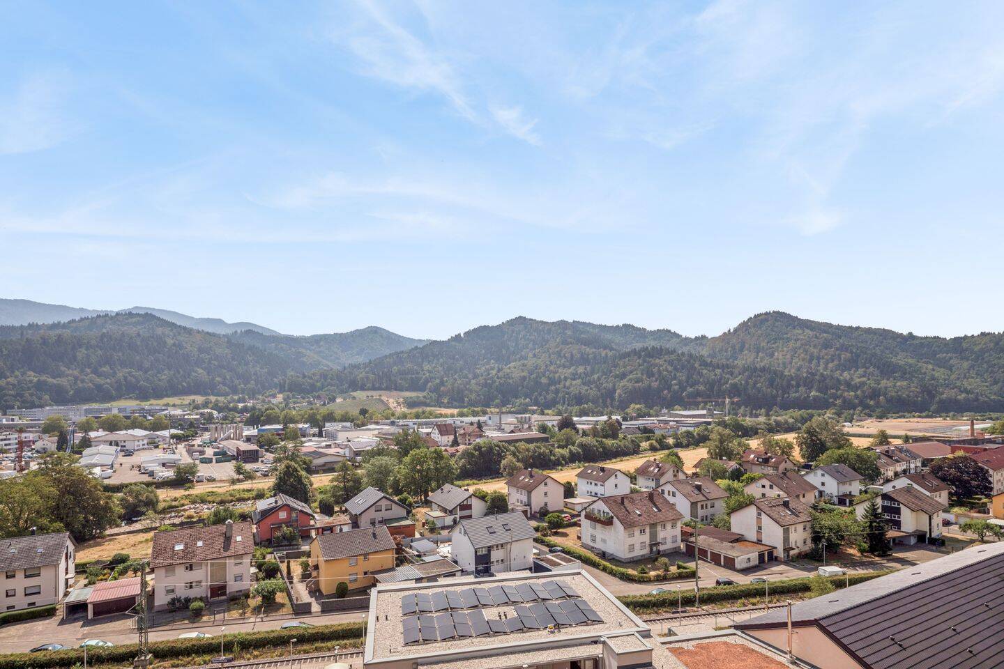 Modernisierte 1 Zi. Wohnung mit Weitblick, 79183 Waldkirch