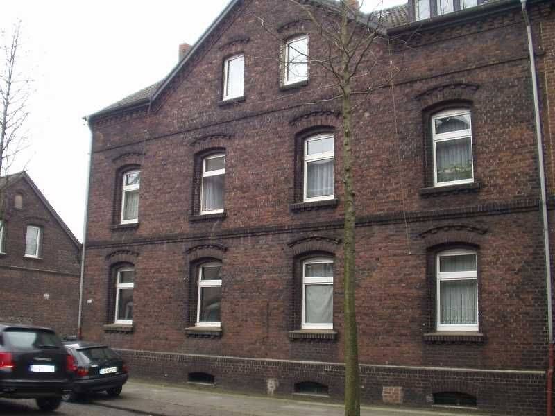 Schöne 2-Zimmer Erdgeschosswohnung in ruhiger Lage!, 47167 Duisburg (Marxloh Neumühl Obermarxloh Röttgersbach)