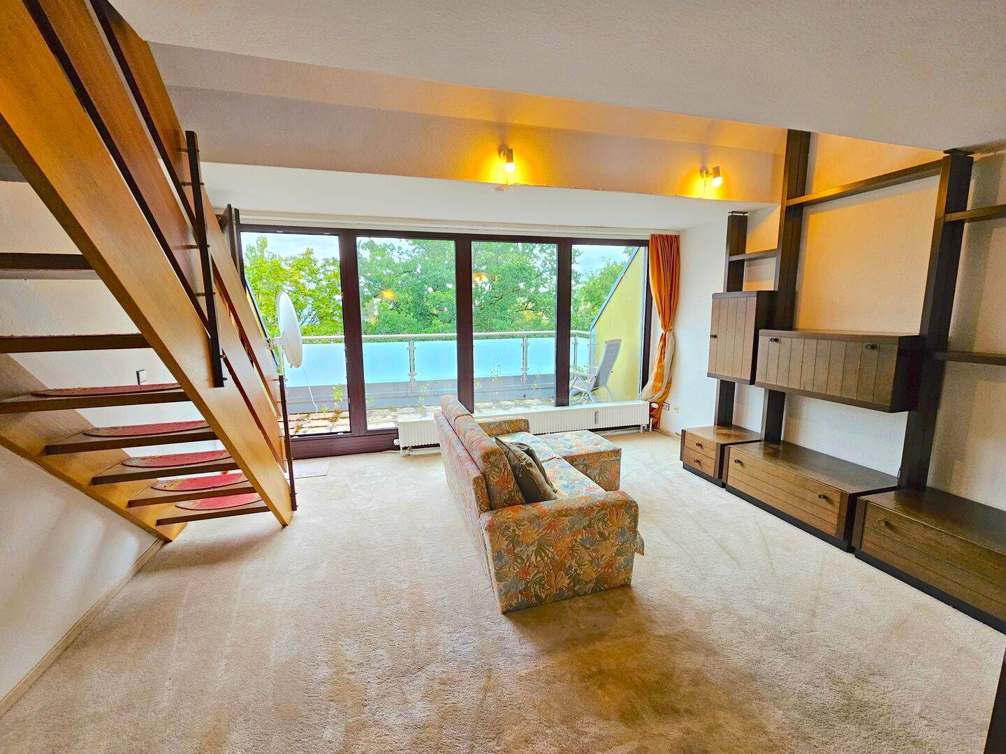 Helle 73 m² Wohnung mit Galerie & Balkon – zentral in Erlangen, Nähe Schlossgarten, 91054 Erlangen (Burgberg Erlangen-Nord Erlangen-Ost Innenstadt Sieglitzhof)