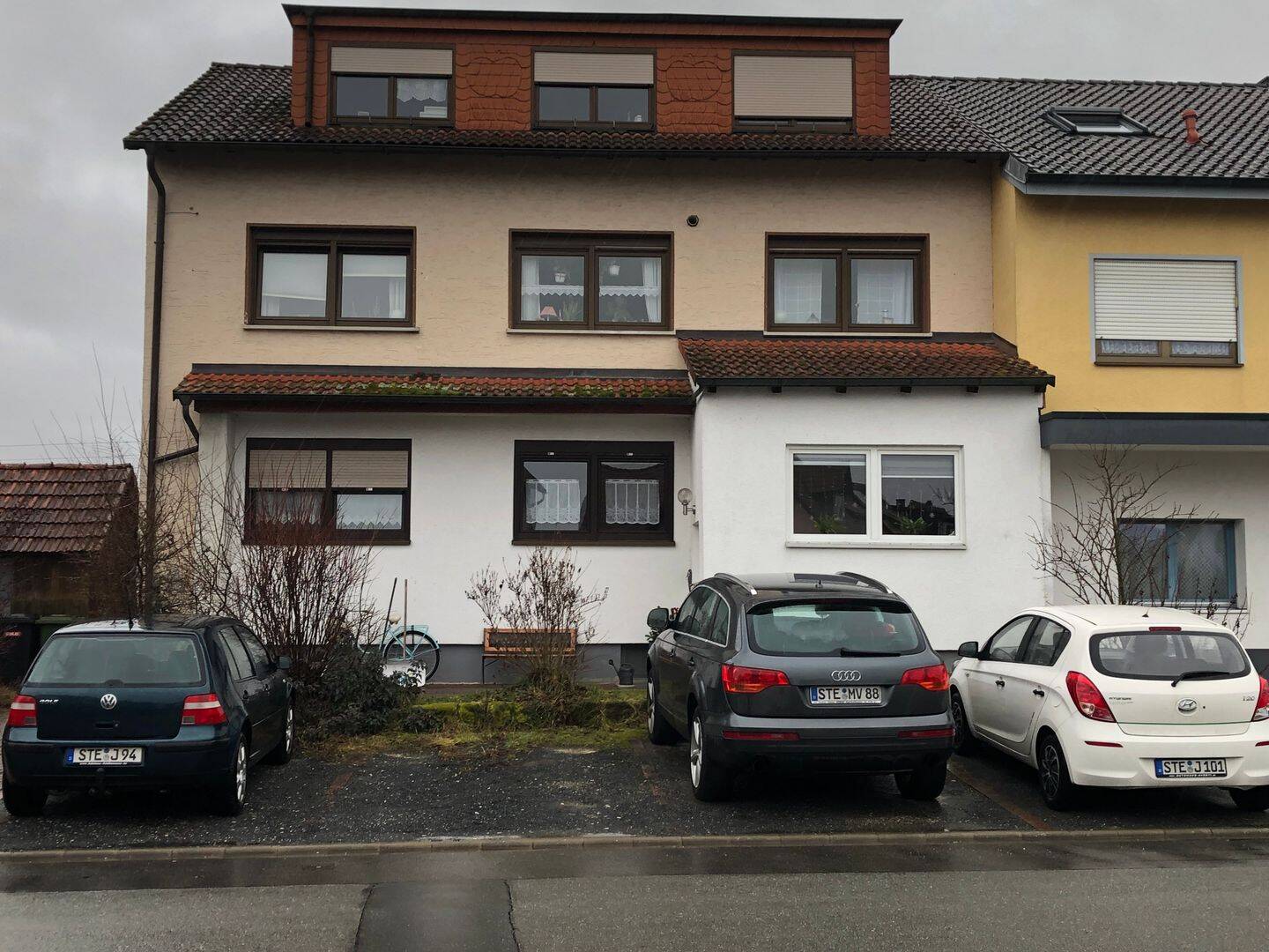 Kleine Eigentumswohnung, vermietet, 96231 Bad Staffelstein