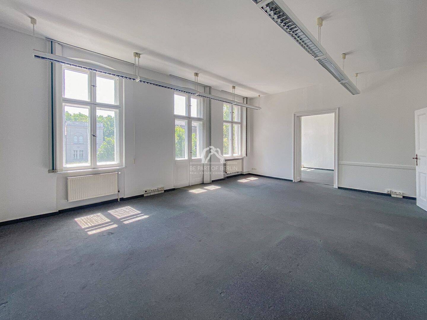KLASSISCH SCHÖNE ALTBAUWOHNUNG MIT BALKON UND VIEL POTENZIAL! SUPERHELL & GEPFLEGT! PROVISIONSFREI!, 13187 Berlin (Pankow)