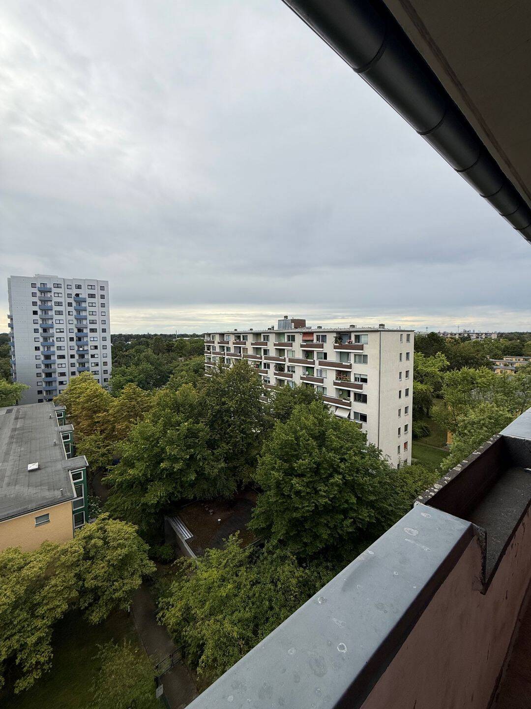 WG Zimmer 30m2 mit Balkon in Berlin (mit Anmeldung✅), 12351 Berlin (Neukölln Britz Buckow Gropiusstadt Rudow)