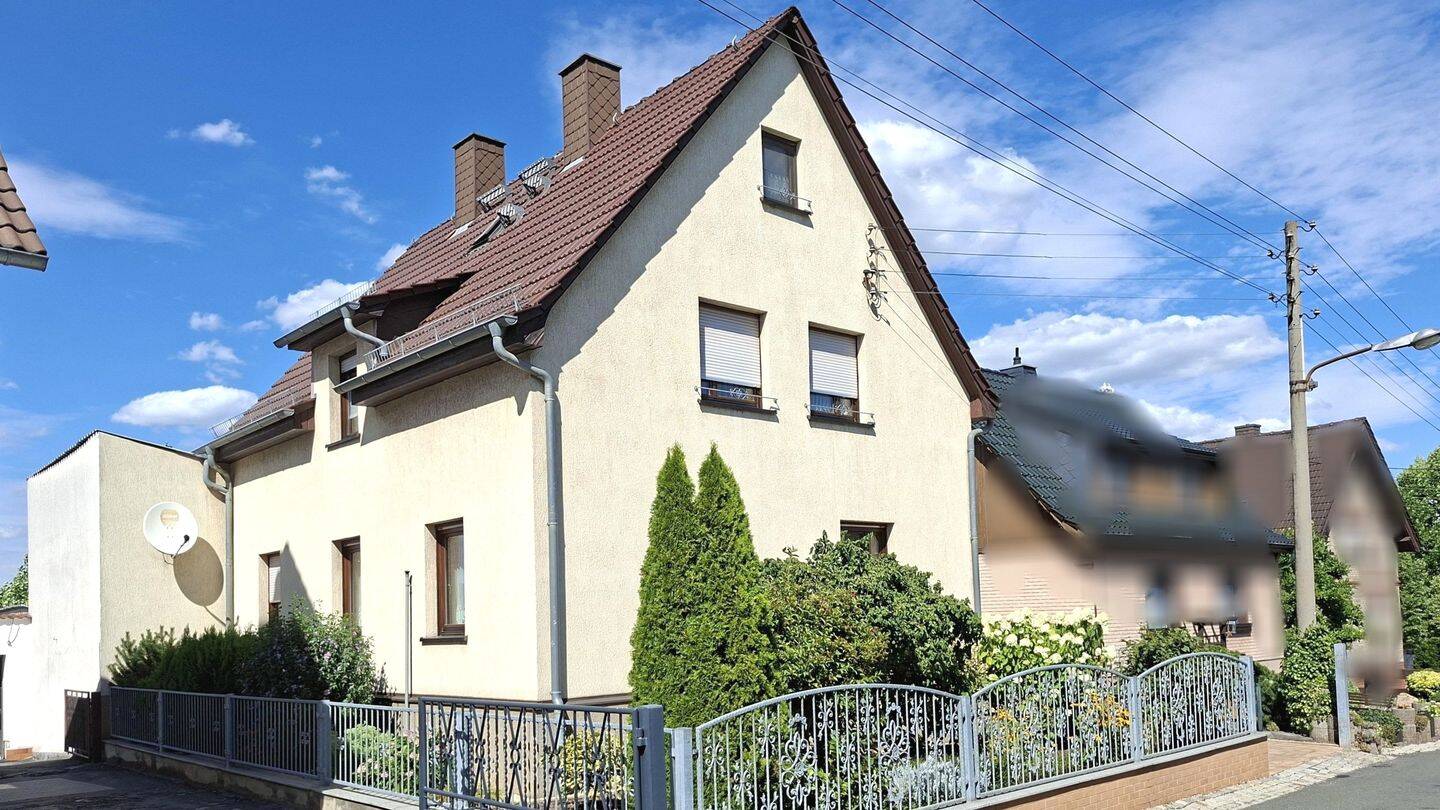 Großzügiges Einfamilienhaus mit Gartenparadies in Könitz!, 7333 Unterwellenborn