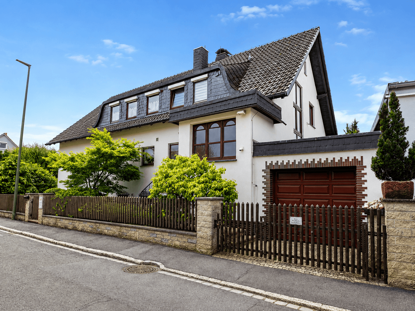 Mehrgenerationenhaus mit Garten – 310.000 € in Burgkunstadt, 96224 Burgkunstadt
