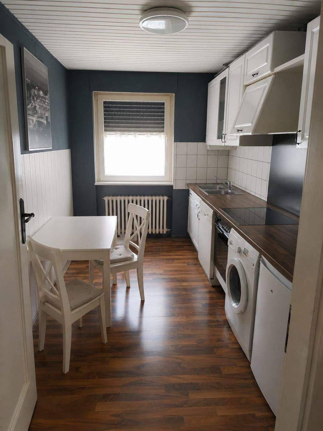 Ab sofort frei / 3-Zimmer-Wohnung im Dachgeschoss (2. Obergeschoss) / ohne Balkon, 54293 Trier