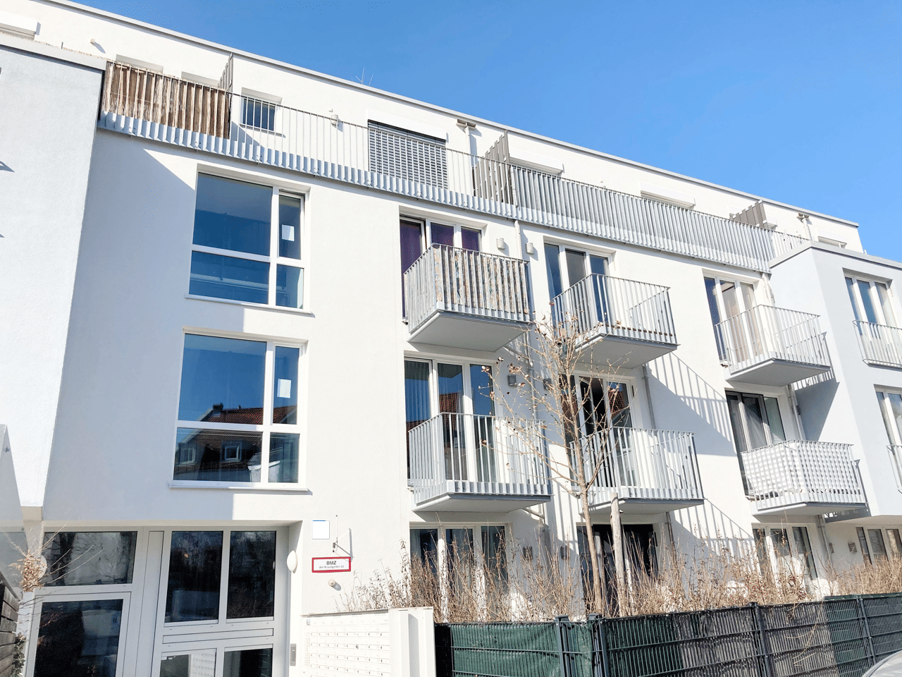 Moderne, möblierte Wohnung mit Sonnenterrasse – München-Pasing, 81243 München (Aubing-Lochhausen-Langwied Pasing-Obermenzing)