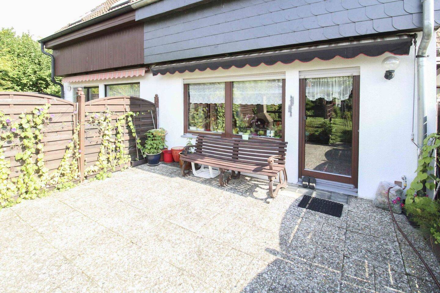 Familienglück in Berlin-Buckow – Großzügiges Reihenmittelhaus mit Terrasse, Garten und Stellplatz, 12351 Berlin (Neukölln Britz Buckow Gropiusstadt Rudow)