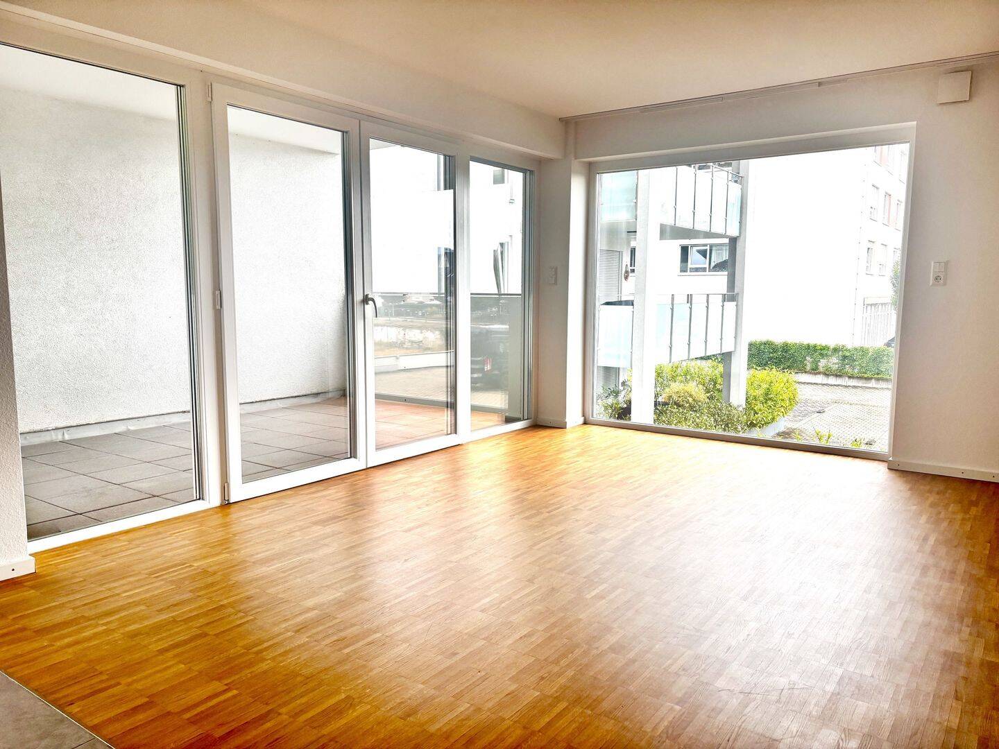 Modernes Wohnen mit Komfort: Helle Einzimmerwohnung in Baden-Baden, nahe Stadtklinik, 76532 Baden-Baden