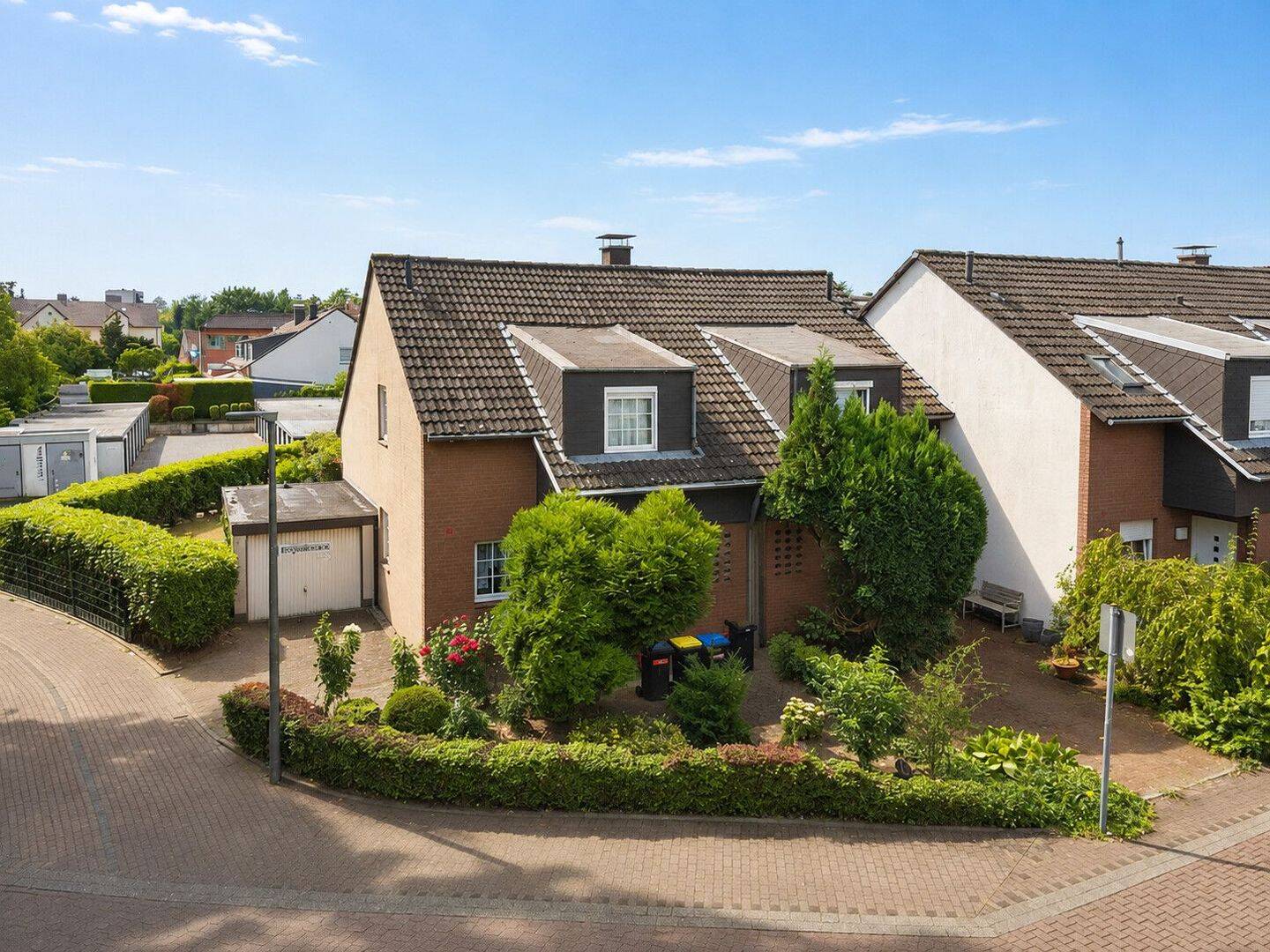 Ein Haus voller Möglichkeiten | Reihenendhaus mit Garten und Garage auf Erbpachtgrundstück, 45891 Gelsenkirchen (Erle)