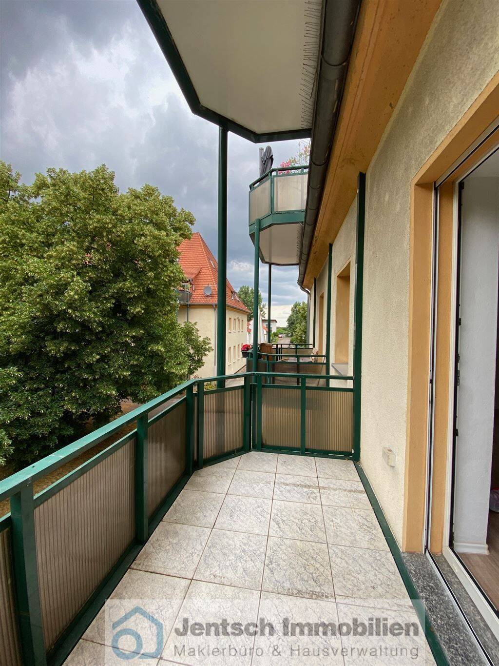 schöne renovierte 4-Zimmer-Wohnung in ruhiger Lage Merseburgs zu vermieten, 6217 Merseburg
