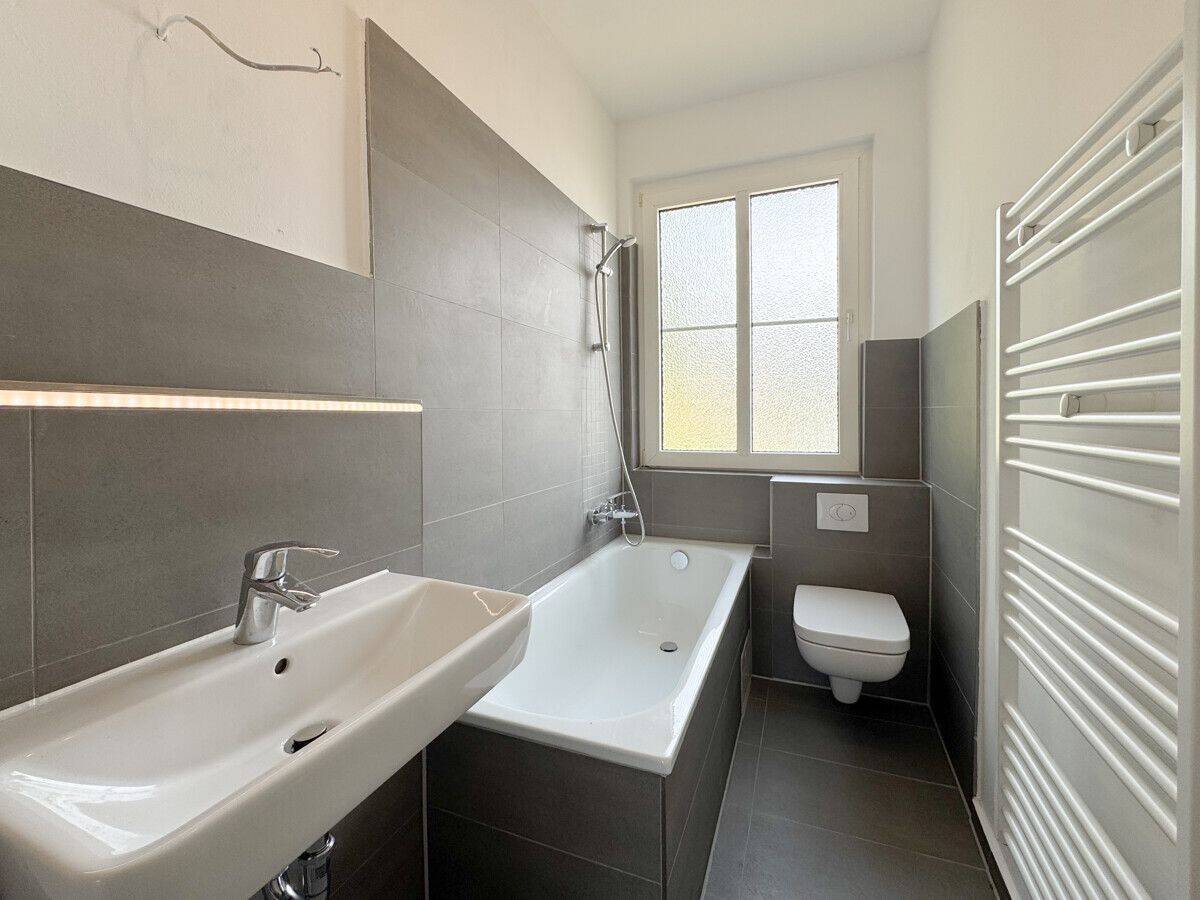 Lichtdurchflutete 3-Zimmer-Wohnung mit Balkon zum Wohlfühlen, 32427 Minden