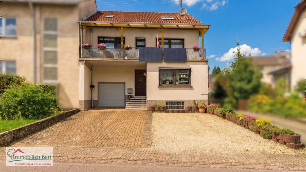 GRENZNÄHE LUXEMBURG: WOHNHAUS MIT GARAGE UND GARTEN IN TOP LAGE VON ORSCHOLZ, 66693 Mettlach