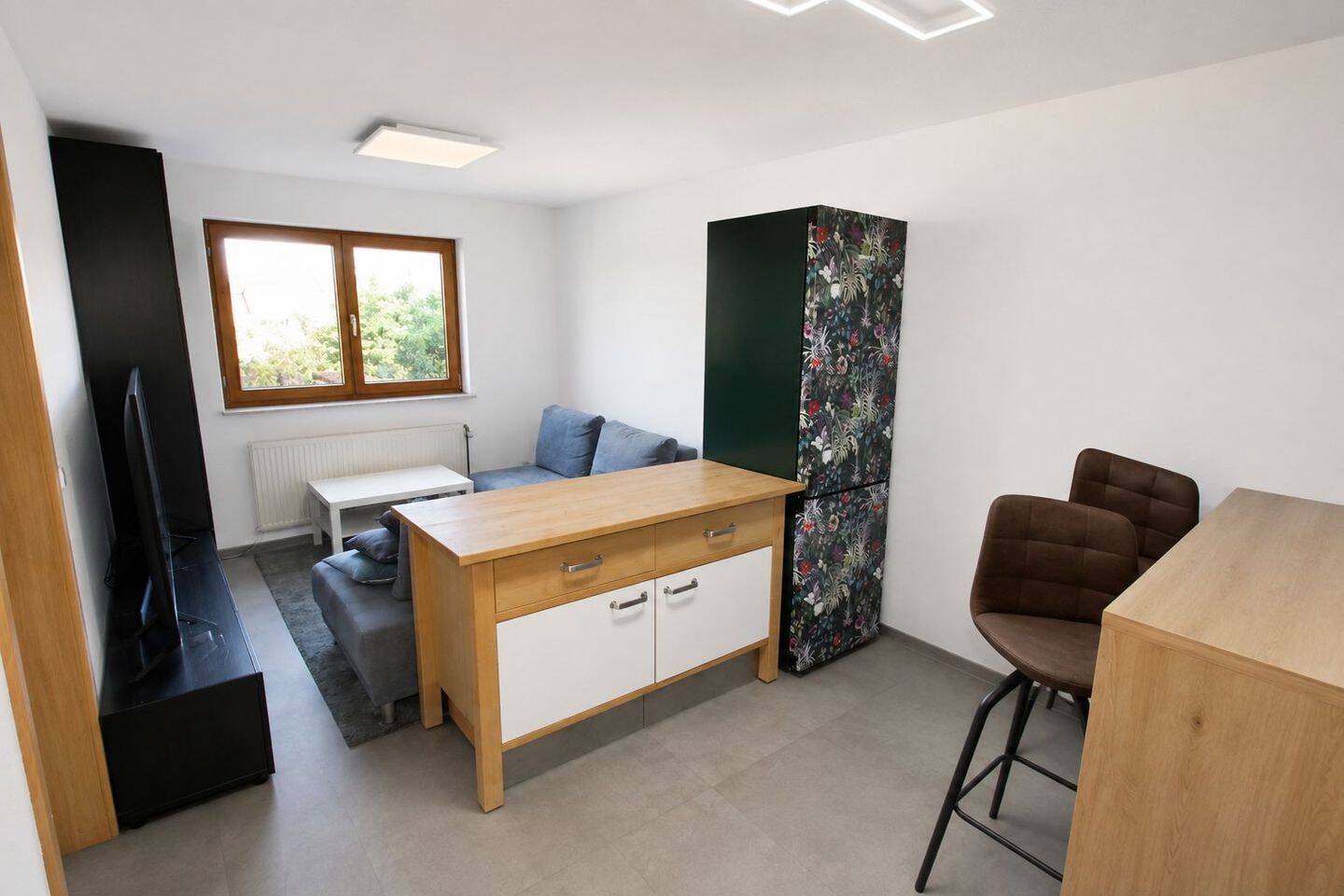 Ruhige 2-Zimmer-Wohnung mit Stellplatz, Keller und Gemeinschaftsgarten, 76669 Bad Schönborn