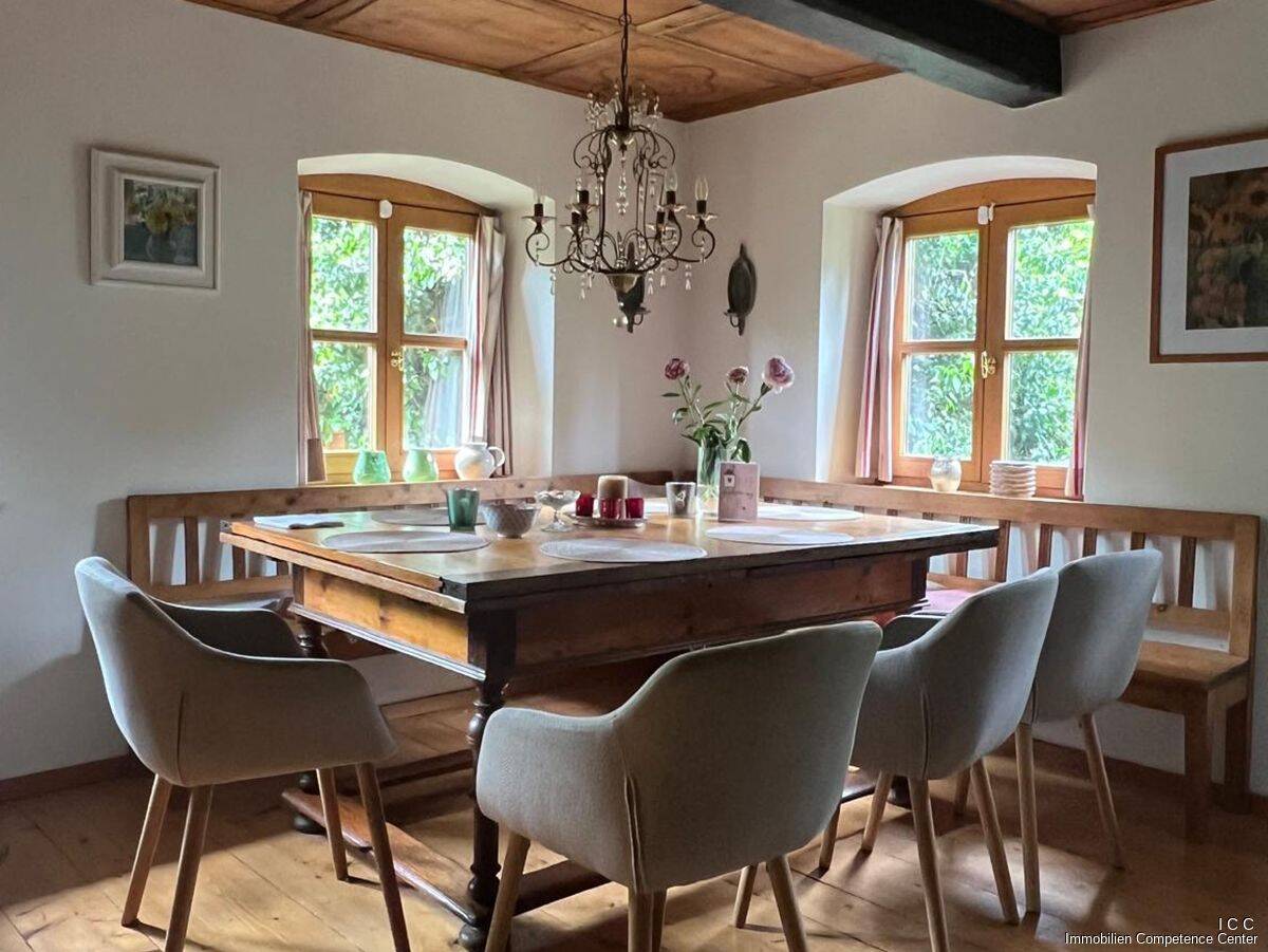 *** Besichtigungstage Sa. 22. & So. 23.08.2026 *** Sanierter Vierseithof – 11.500m² Wiese/Wald/Bach 320m² Wohnfläche + 500m² Nutz- und Nebenfl, 84329 Wurmannsquick