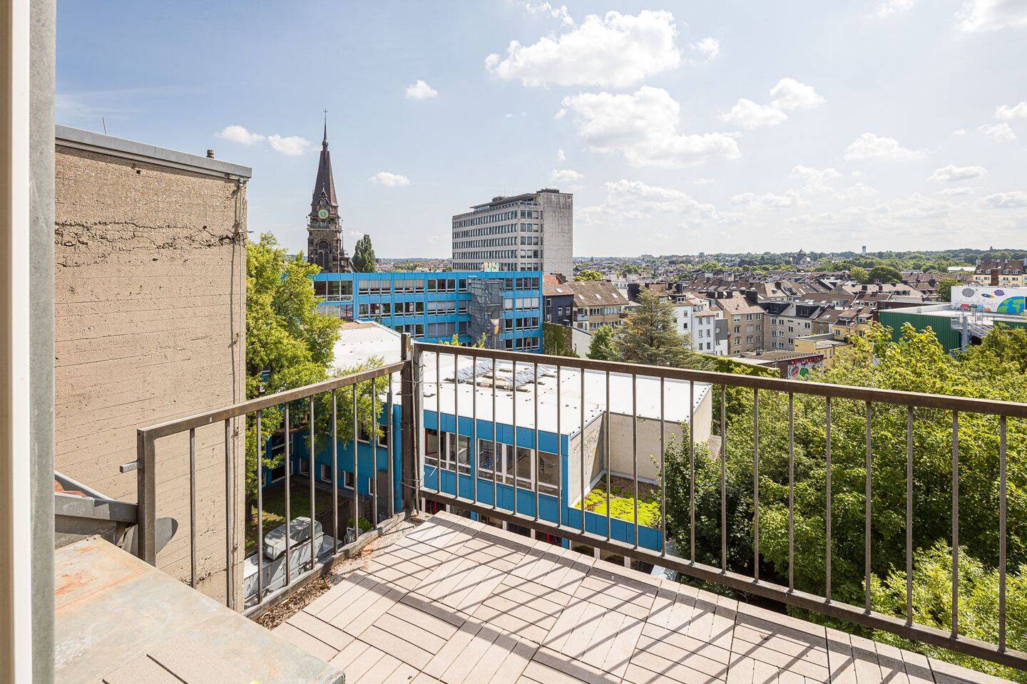 2 Zimmer, Balkon & Weitblick – Wohnen in Toplage von Aachen-Frankenberg, 52066 Aachen