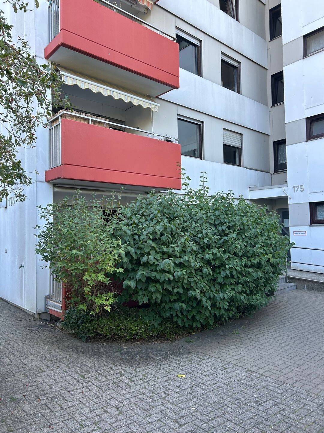 Barrierefreie 3-Zimmer-Wohnung im Erdgeschoss mit Balkon & Fahrstuhl, 97204 Höchberg