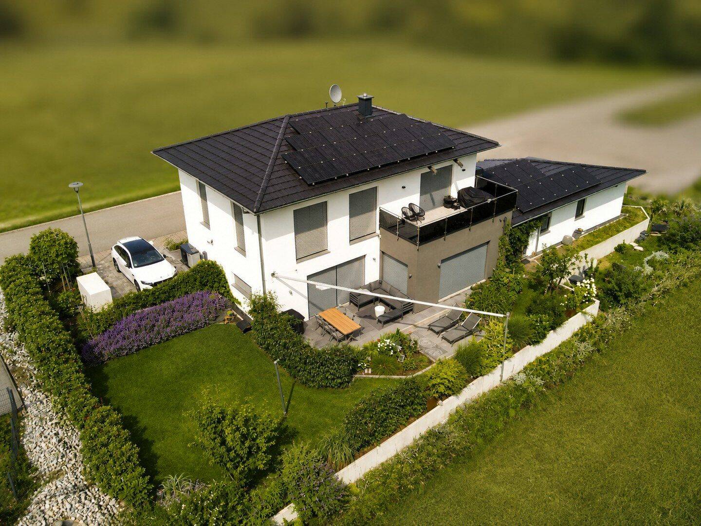 Exklusives Einfamilienhaus KFW 40+ mit Einliegerwohnung und großem Garten, 94136 Thyrnau