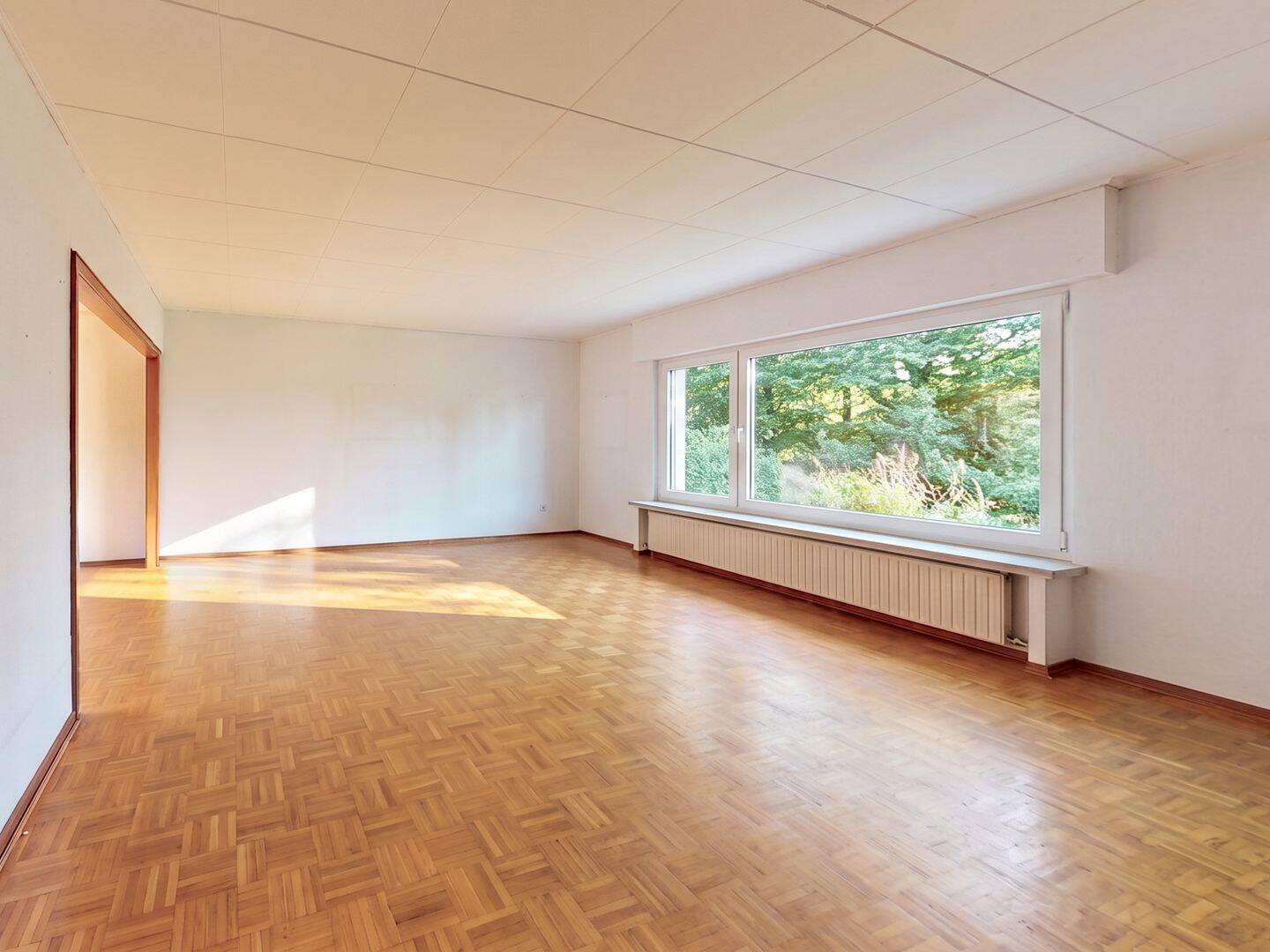 Großzügiges 6-Zimmer-Haus mit Terrasse, Keller und vielseitiger Nutzung, 12305 Berlin (Tempelhof-Schöneberg Buckow Lichtenrade)
