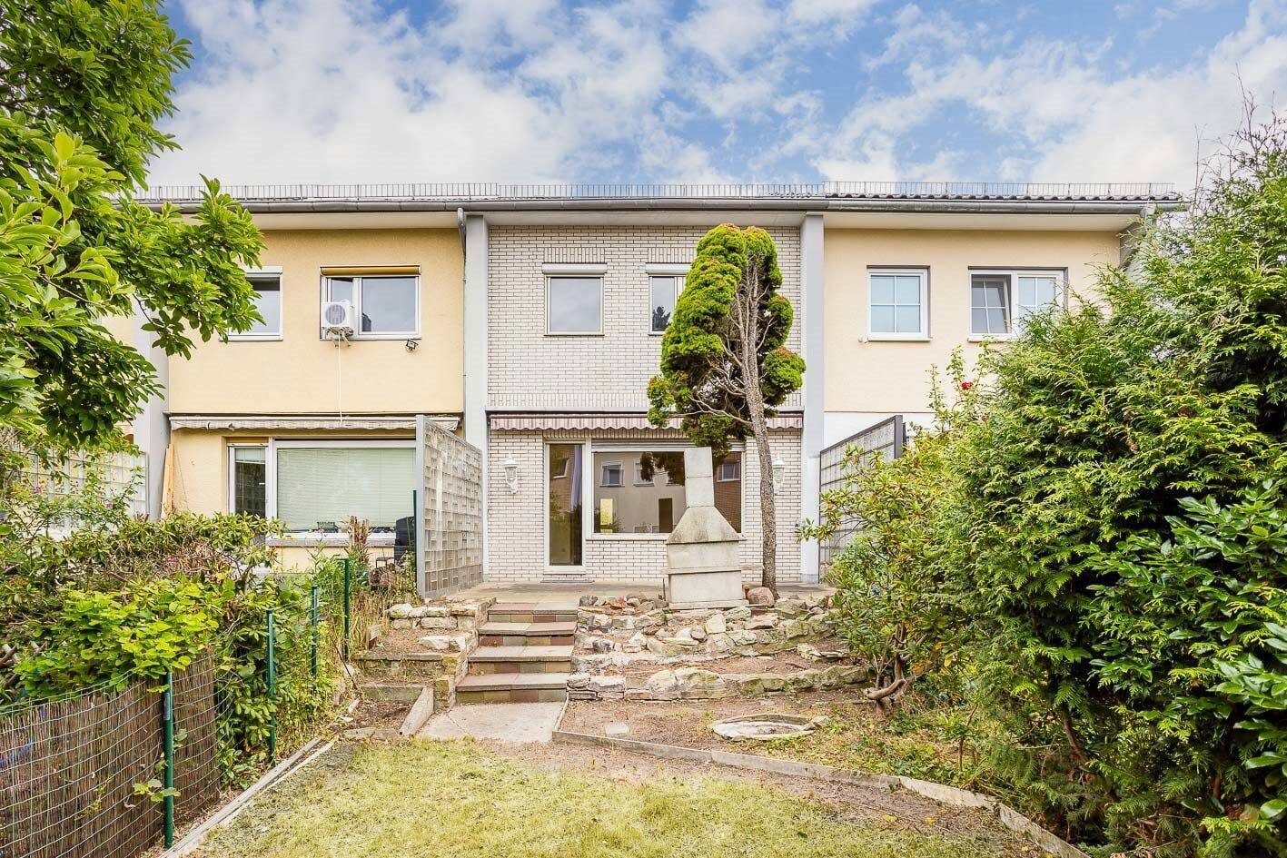 **Mariendorf! Familiengerechtes Reihenhaus zum Modernisieren**, 12107 Berlin (Tempelhof-Schöneberg)