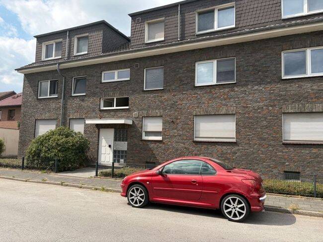 „Ideal für eine ältere Person“ Schöne 2,5 Zimmer-Wohnung mit Balkon in 47228 Duisburg-Oestrum