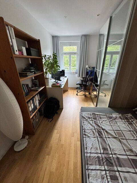 (23) Blick ins Grüne, helles 1,5 Zimmer Appartment, gehobene Ausstattung, FBH, EBK, Nähe Kopfklinik, Uni und Zentrum, 91054 Erlangen (Burgberg Erlangen-Nord Erlangen-Ost Innenstadt Sieglitzhof)