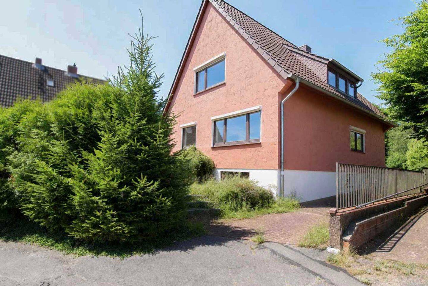 Flexibel wohnen. Modernisiertes Einfamilienhaus mit vielseitigen Nutzungsmöglichkeiten, 28717 Bremen (Burgdamm Lesum Sankt Magnus)