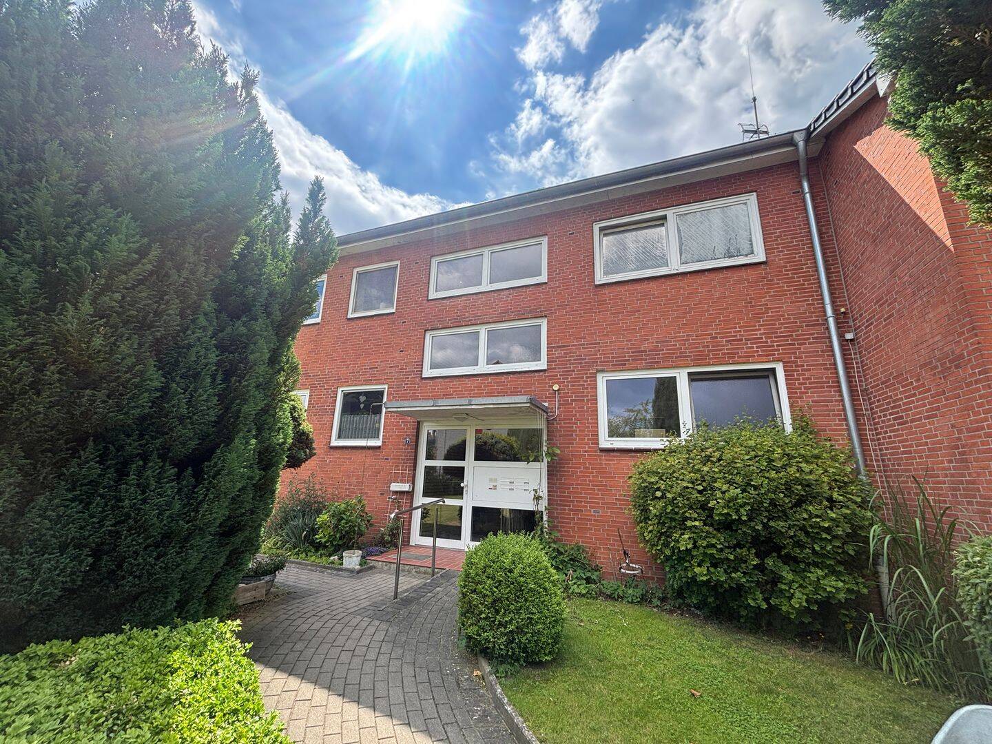 Frisch renovierte Wohnung mit Balkon in Heikendorf, 24226 Heikendorf