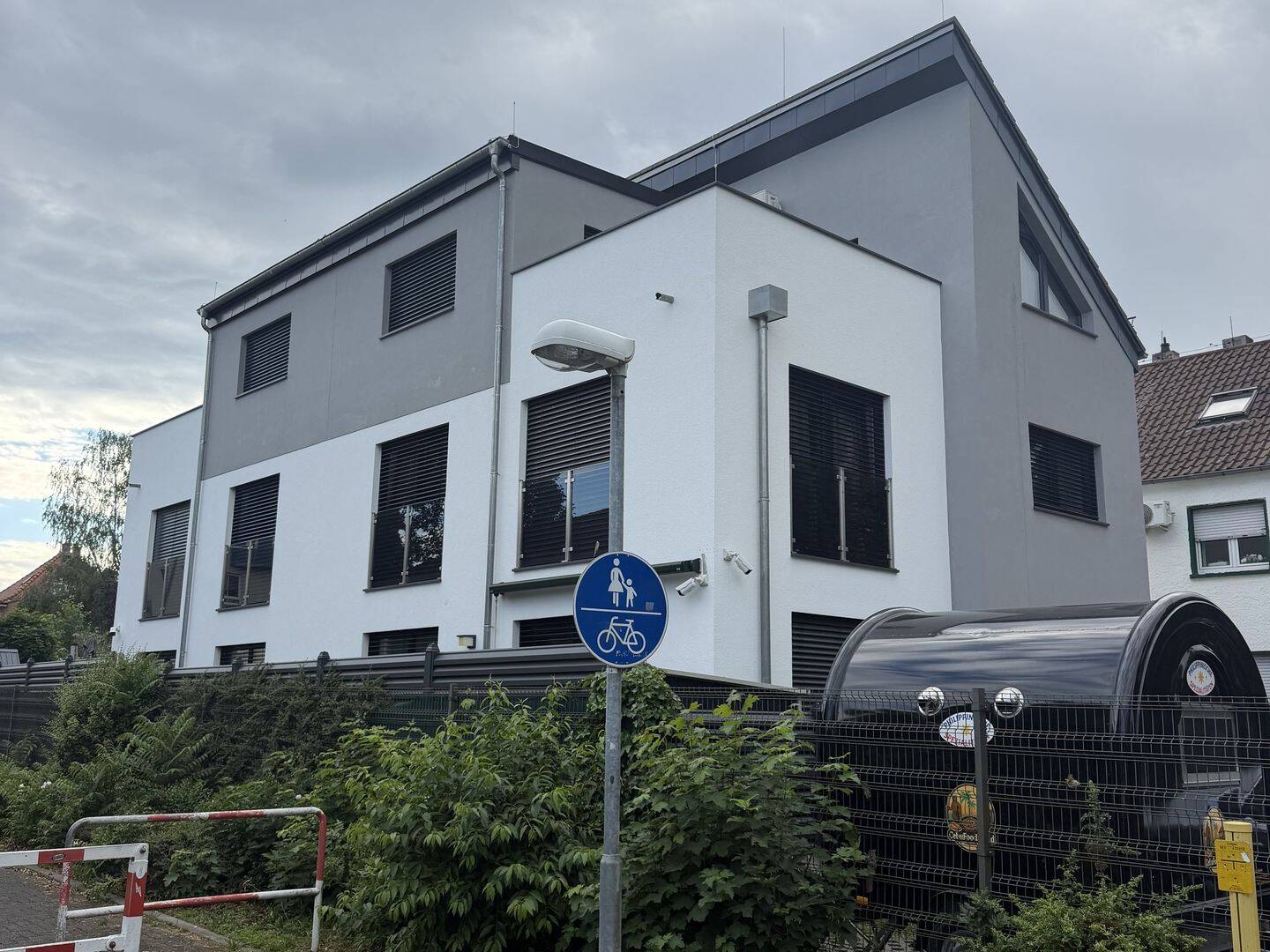 Luxus Doppelhaushälfte in Obertshausen – Klimaanlage,EBK uvm.., 63179 Obertshausen