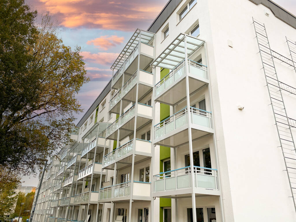 Tolle 3-Raum-Wohnung mit Balkon in begrünter Wohnlage, 9120 Chemnitz (Altchemnitz Bernsdorf Helbersdorf Kapellenberg)
