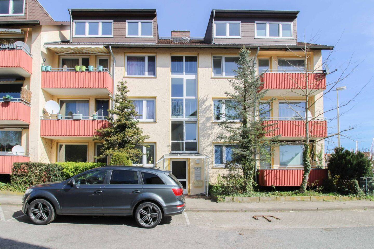 Charmante 3-Zimmer-Eigentumswohnung mit Balkon & Stellplatz in Top-Lage von Delmenhorst, 27753 Delmenhorst (Bungerhof Deichhorst Dwoberg/Ströhen Mitte)