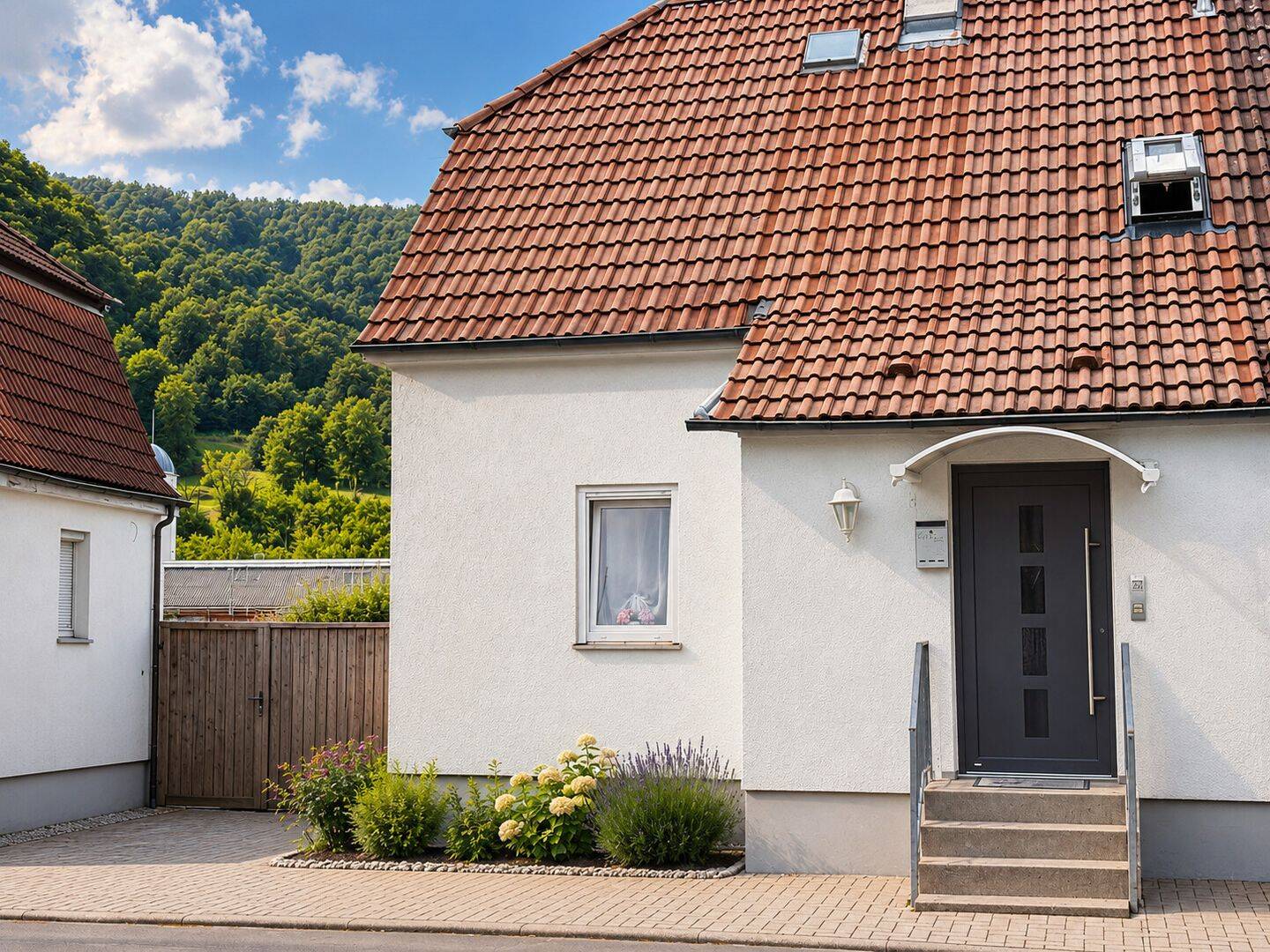 Haus in Lichtenstein / Unterhausen, 72805 Lichtenstein