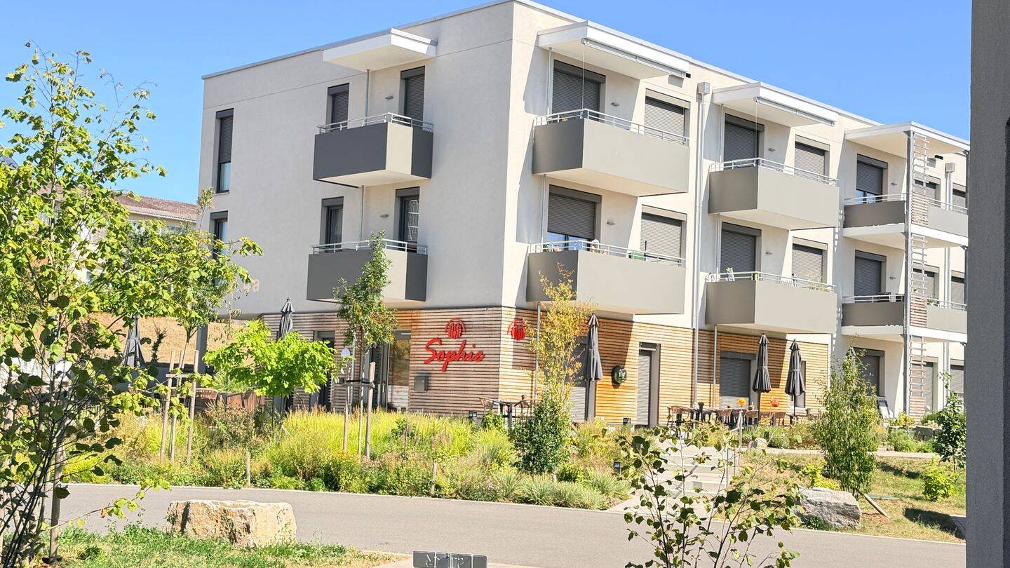 Service-Wohnen Untersiemau 2-Zimmer Erdgeschoss-Wohnung mit Terrasse und Gartenanteil, 96253 Untersiemau