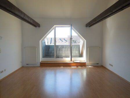 Schicke Dachgeschoßwohnung in Dessau-West, 6847 Dessau-Roßlau