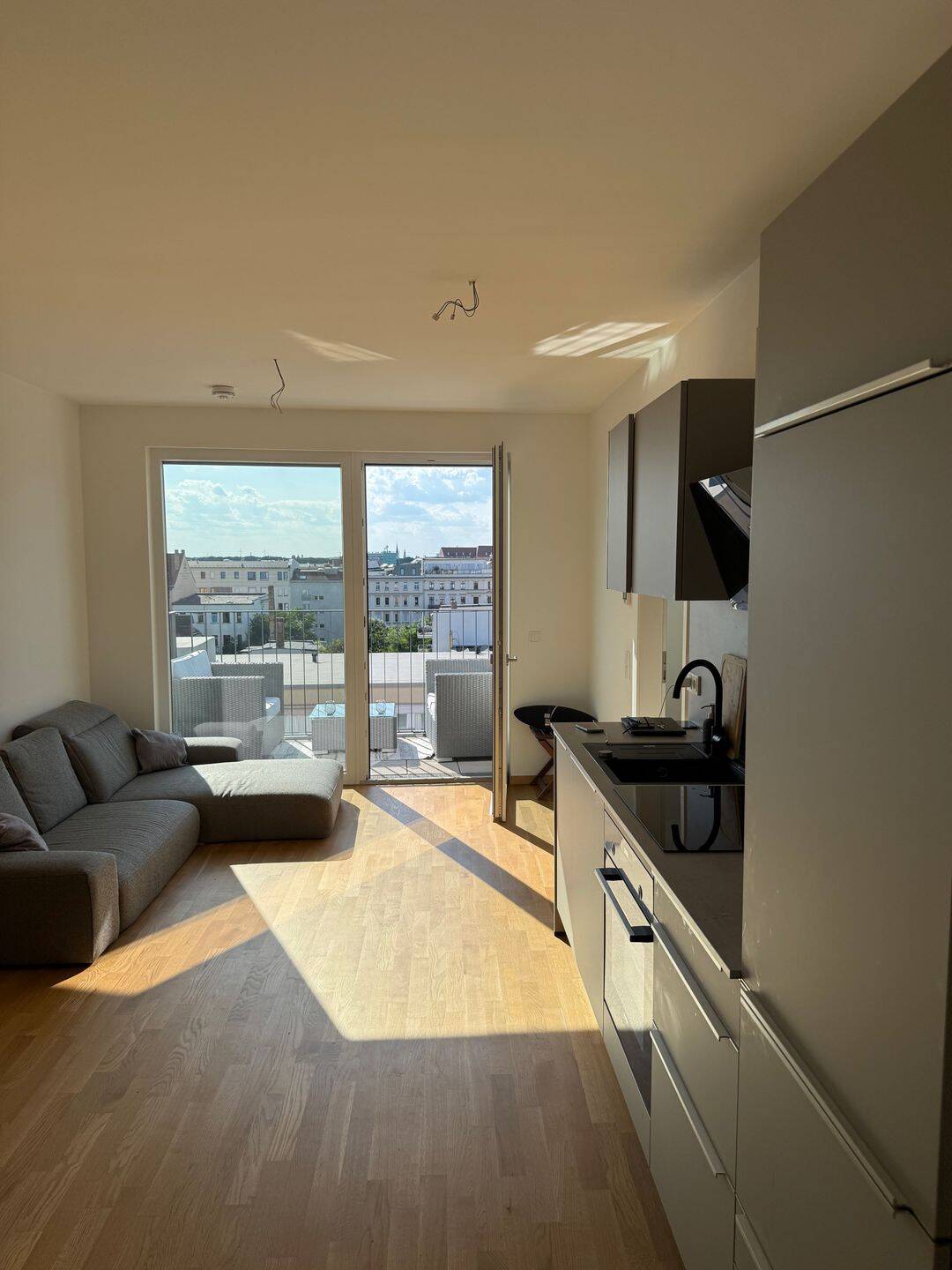 2 Zi. – Penthouse Südvorstadt Balkon EBK – ab 01.11.26, 4107 Leipzig (Zentrum Zentrum-Süd)