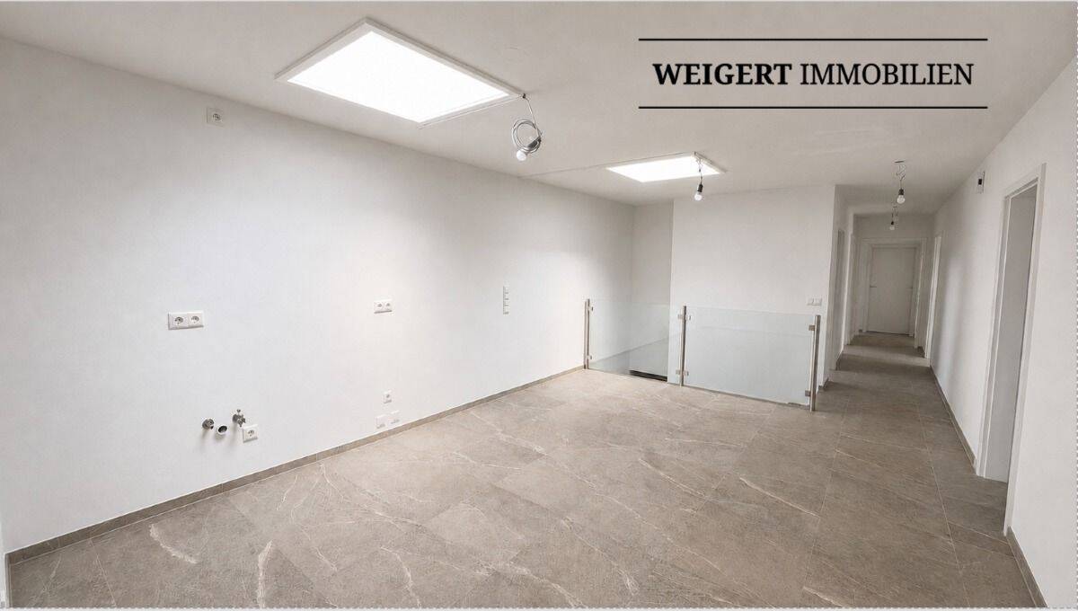 WEIGERT: Hochwertig modernisiertes Reiheneckhaus im Bungalowstil mit großem Garten in Pasing, 80687 München (Laim Pasing-Obermenzing)