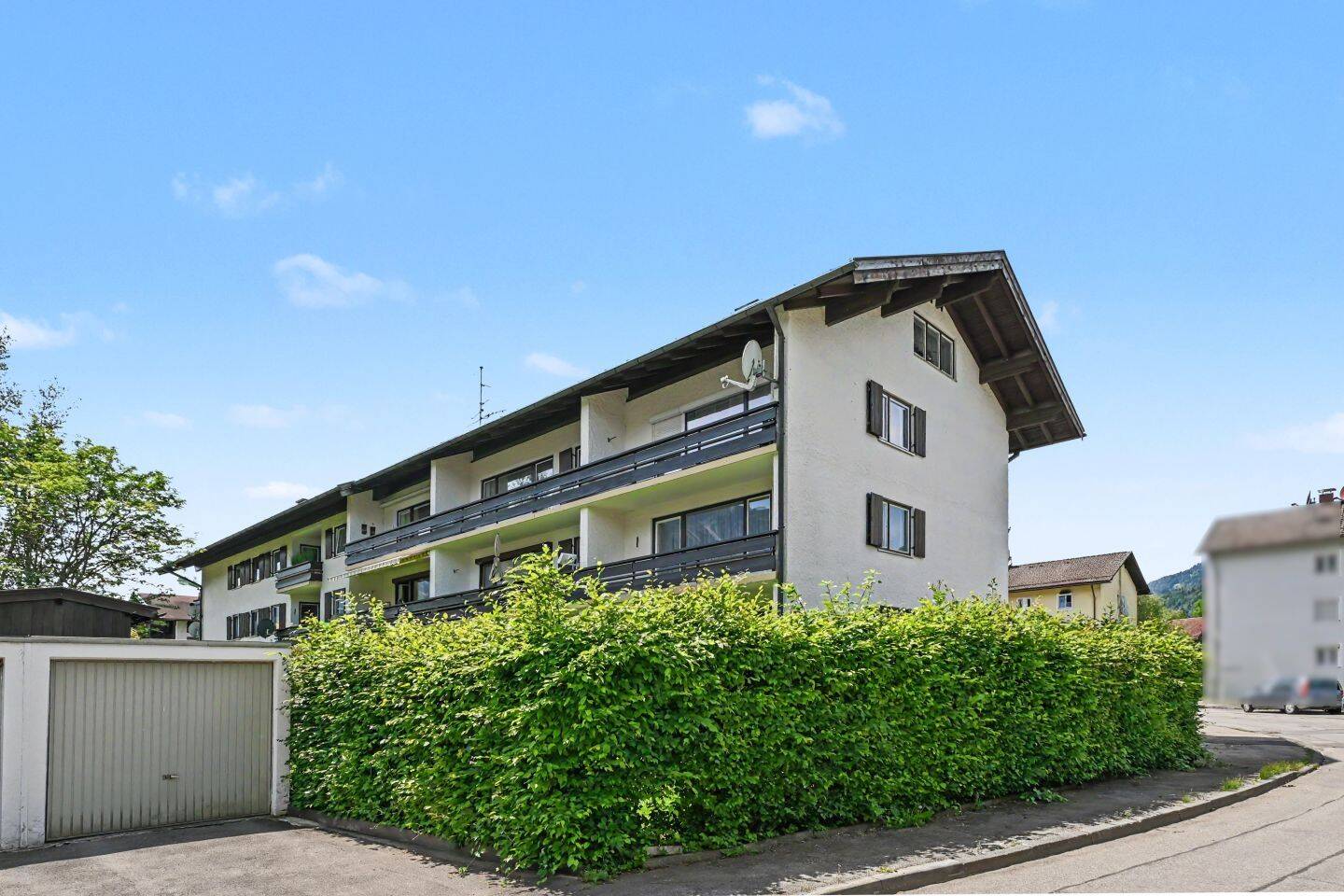Modernes Wohnen in Oberstdorf: Attraktive 2-Zimmer-Wohnung mit Balkon und Stellplatz, 87561 Oberstdorf