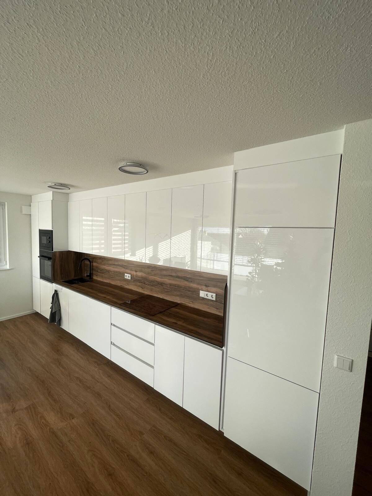 Exklusive 3-Zimmerwohnung mit Einbauküche & Balkon, 69168 Wiesloch