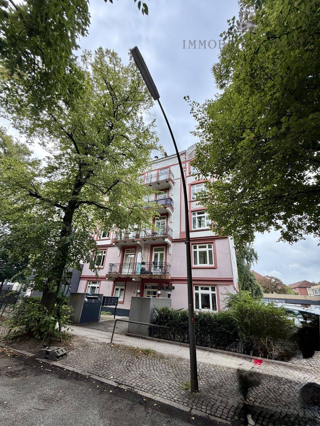 Gepflegte Altbauwohnung in Hamburg mit echtem Wohnkomfort, 22083 Hamburg (Hamburg-Nord Barmbek-Süd)