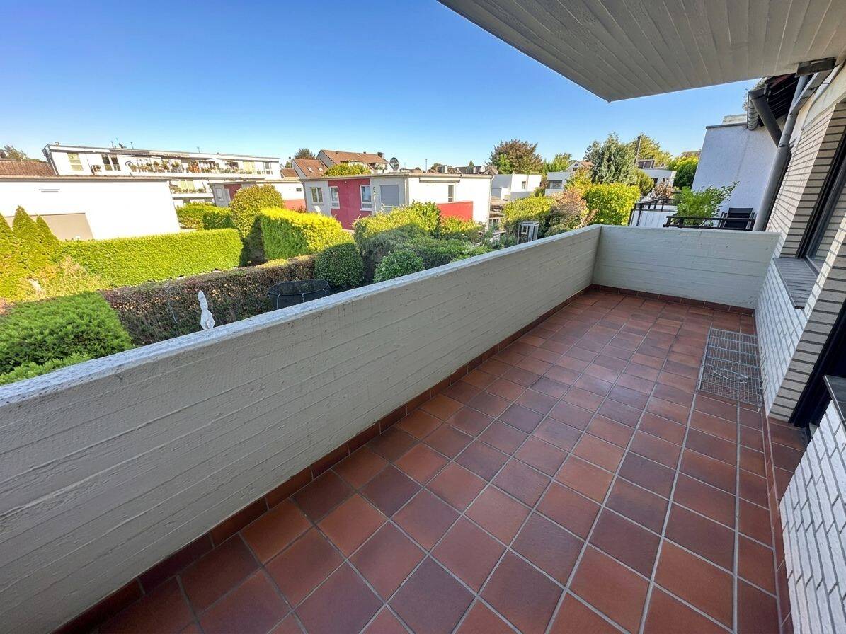 KÖLN-JUNKERSDORF: 3 ZIMMER / LUXUSAUSSTATTUNG / BESTWOHNLAGE / STADTWALDNAH, 50858 Köln (Lindenthal Junkersdorf Weiden)